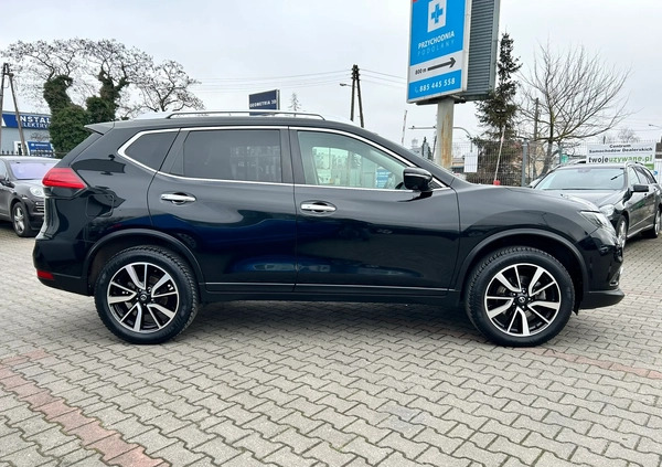 Nissan X-Trail cena 76500 przebieg: 56675, rok produkcji 2017 z Zwoleń małe 704